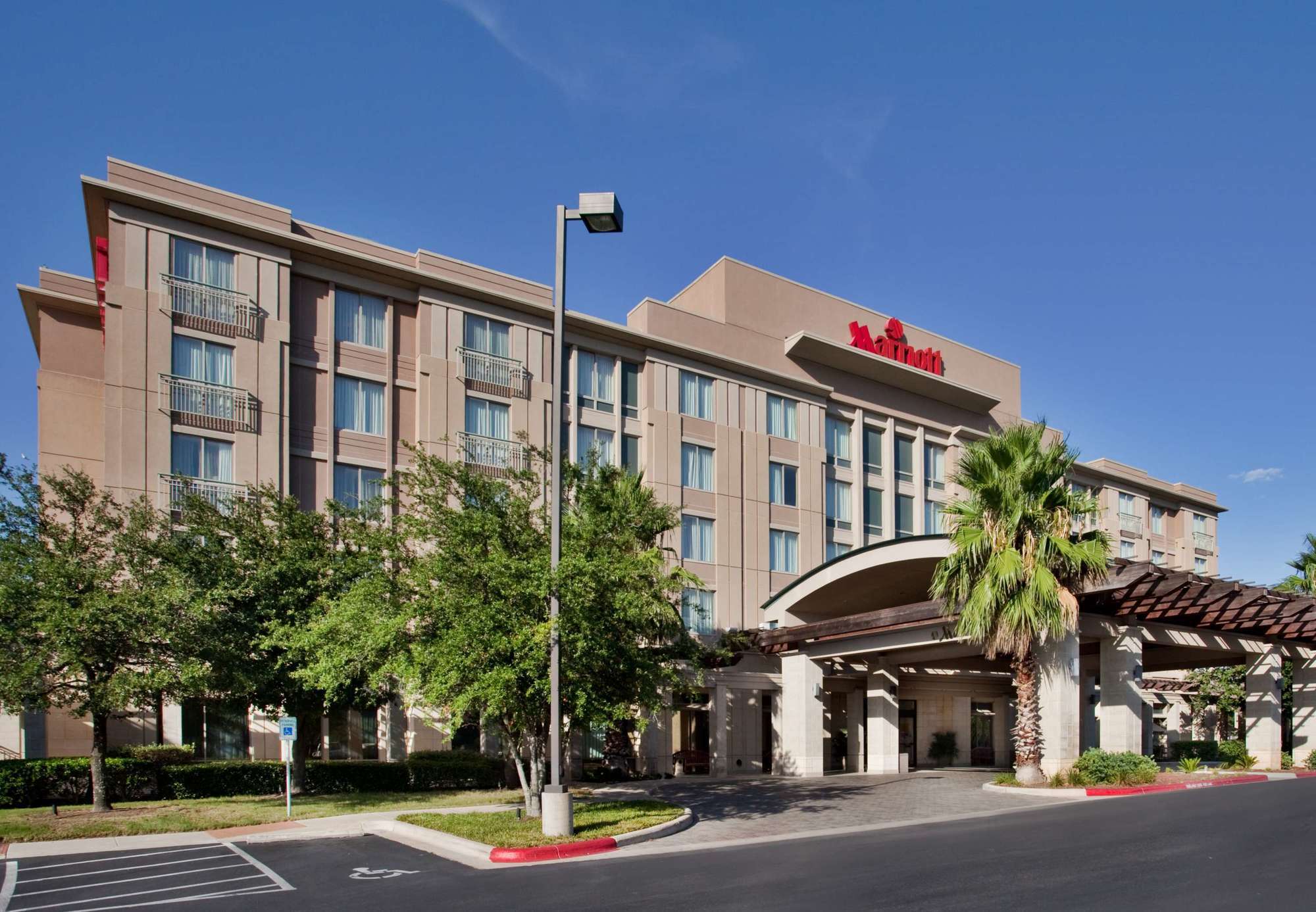 Austin Marriott South Hotel Exterior photo